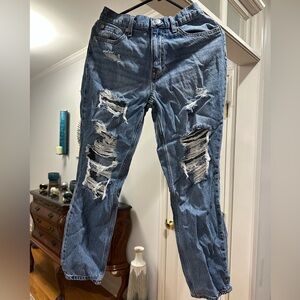 The Best Distressed Mom Jeans! Size 4 💙 Best Offer Accepted!